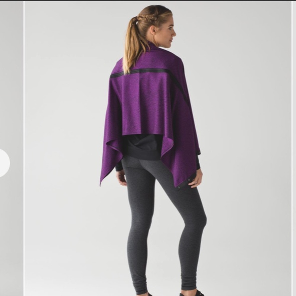 Lululemon Vinyasa wrap OS - Picture 4 of 11